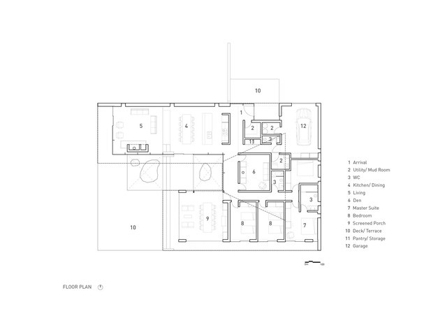  Ngôi nhà trên diện tích hơn 2.700 m2 có lưng dựa rừng thông cổ thụ, mặt hướng hồ  - Ảnh 9.