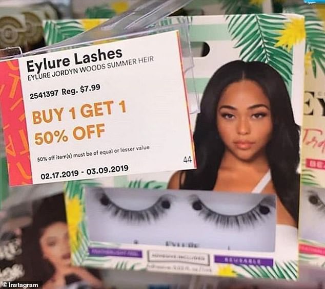 Marketing như Kylie Jenner: Lợi dụng scandal bạn thân tòm tem anh rể để sales 50% các sản phẩm mang tên người bạn hiền, bán hết veo trong vài giờ thu lời bạc tỷ - Ảnh 2.