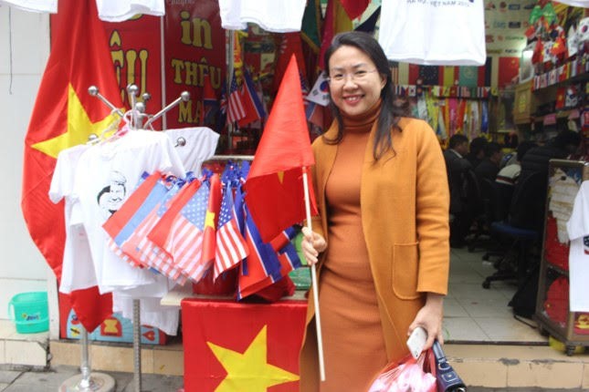 in áo hình nguyên thủ mỹ - triều tiên - Thức đêm in áo hình nguyên thủ Mỹ – Triều Tiên, doanh thu tăng 6 lần - photo in áo hình nguyên thủ mỹ - triều tiên - photo 3 15513262320971898124533 - Thức đêm in áo hình nguyên thủ Mỹ – Triều Tiên, doanh thu tăng 6 lần