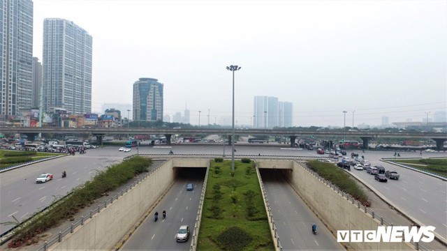 Ảnh: Những nút giao tân tiến làm một vàih tân bề ngoài Thủ đô nhìn từ flycam - Ảnh 6. Ảnh: Những nút giao tân tiến làm một vàih tân bề ngoài Thủ đô nhìn từ flycam - Ảnh 6.