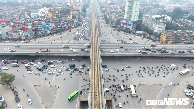 Ảnh: Những nút giao tân tiến làm một vàih tân bề ngoài Thủ đô nhìn từ flycam - Ảnh 7. Ảnh: Những nút giao tân tiến làm một vàih tân bề ngoài Thủ đô nhìn từ flycam - Ảnh 7.