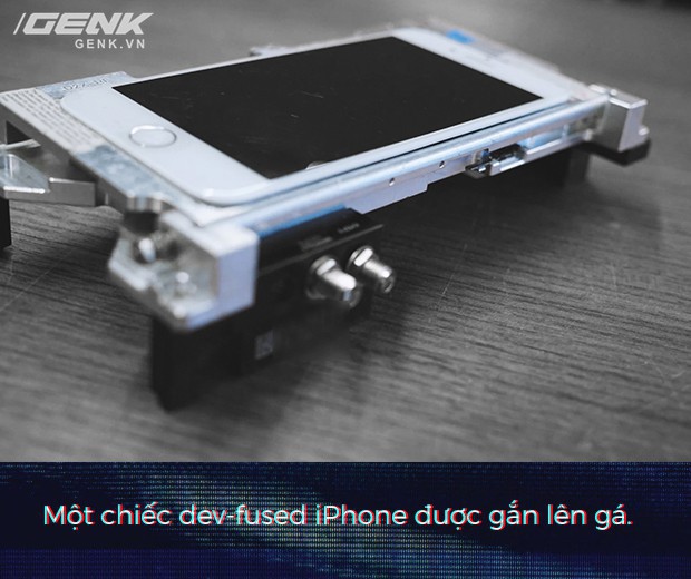 Đây là cách các hacker mũ đen phá vỡ lớp bảo mật tưởng chừng vững chắc của iPhone, Apple biết nhưng không thể làm gì nổi họ - Ảnh 4.