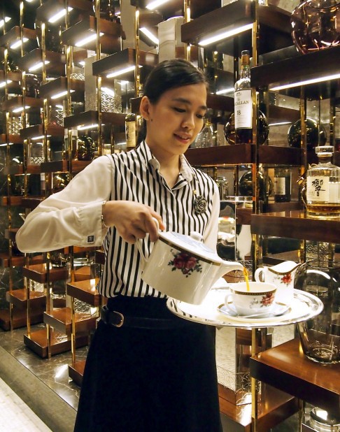  Lạ lùng nghề thử trà trong khách sạn 5 sao tại Hồng Kông: Tiết lộ của chuyên gia sẽ khiến bạn phải thốt lên Thưởng trà cũng là cả một nghệ thuật!”  - Ảnh 3.