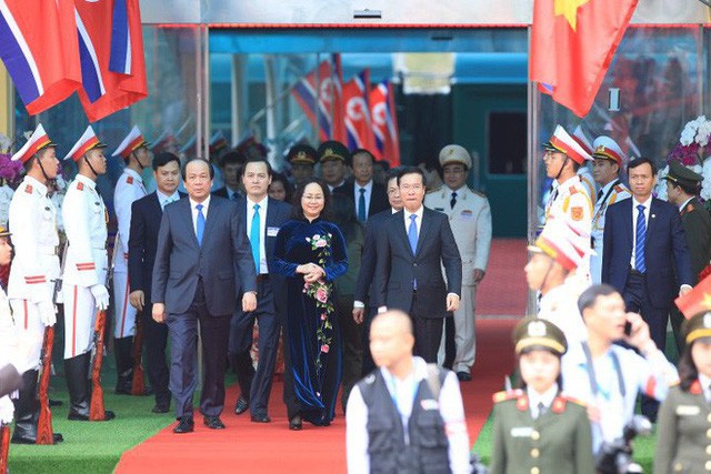  Toàn cảnh chuyến thăm chính thức Việt Nam của Chủ tịch Kim Jong Un qua ảnh  - Ảnh 12.