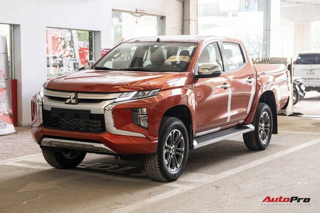 Xe không kịp về ‘chạy’ thuế, đây là cách xử lý của Mitsubishi Việt Nam - Ảnh 1. Xe không kịp về ‘chạy’ thuế, đây là cách xử lý của Mitsubishi Việt Nam - Ảnh 1.