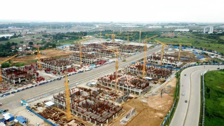 Bài toán khó cho người kế vị 33 tuổi của tập đoàn lớn nhất Indonesia - Ảnh 2. Bài toán khó cho người kế vị 33 tuổi của tập đoàn lớn nhất Indonesia - Ảnh 2.