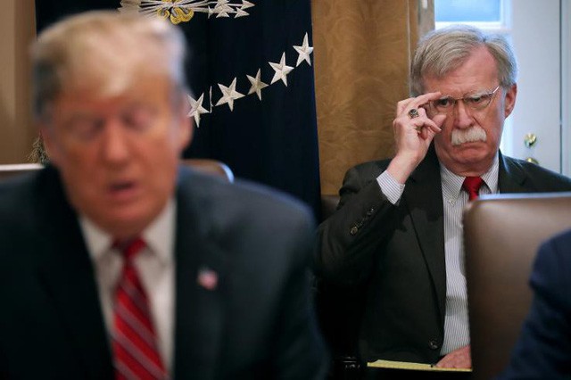 Nhân vật quyền lực có ảnh hưởng lớn tới các chính sách của Tổng thống Trump - Ảnh 1. Nhân vật quyền lực có ảnh hưởng lớn tới các chính sách của Tổng thống Trump - Ảnh 1.