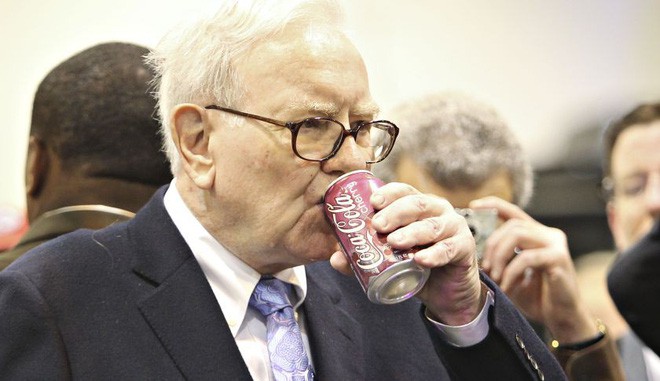 warren buffett - Vì sao Warren Buffett được coi là nhà đầu tư giỏi nhất thế giới với lợi nhuận 20%/năm trong khi nhiều người có thể đạt mức 100/200%? - photo warren buffett - photo 1 15519223270911041856697 - Vì sao Warren Buffett được coi là nhà đầu tư giỏi nhất thế giới với lợi nhuận 20%/năm trong khi nhiều người có thể đạt mức 100/200%?