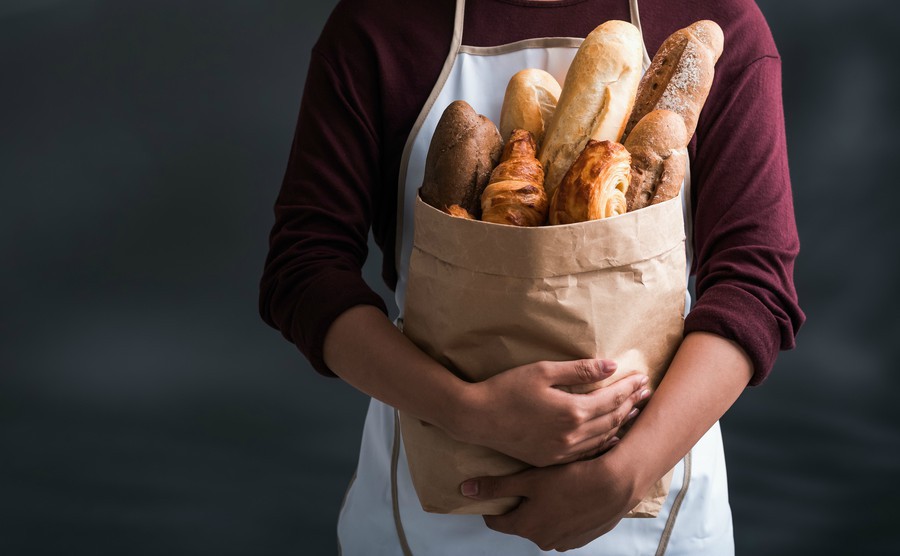 Người Pháp luôn đi bộ với bánh mì kẹp trong nách, nghe buồn cười nhưng phải xem những điều này mới hiểu - Ảnh 3.
