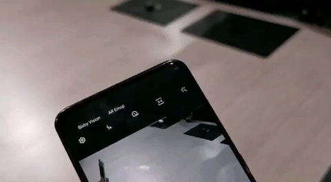 Samsung Galaxy A80: Smartphone có camera trượt xoay 180 độ đầu tiên trên thế giới - Ảnh 1.
