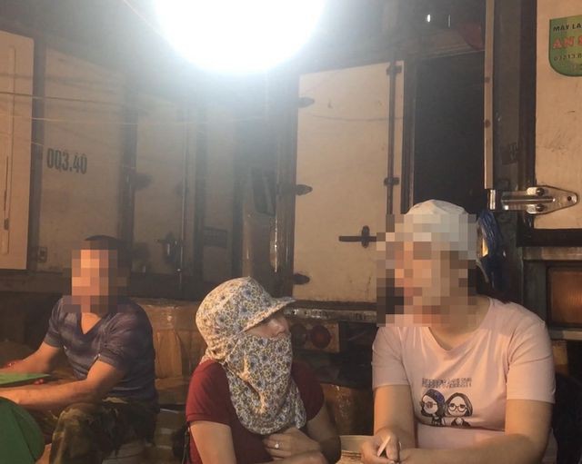 Gặp nữ phóng viên ở Hà Nội từng bị doạ giết cả nhà: Chúng ta muốn yên bình thì còn ai bên cạnh những người yếu thế - Ảnh 4.