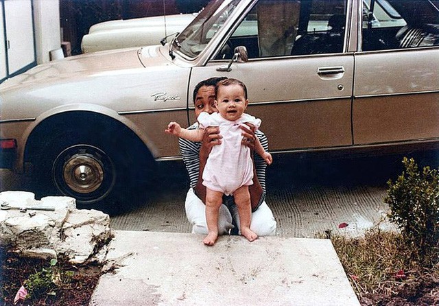 Meghan lộ ảnh hồi nhỏ chưa từng thấy với vẻ ngoài gây bất ngờ nhưng đây mới là điều người dùng mạng thắc mắc - Ảnh 3. Meghan lộ ảnh hồi nhỏ chưa từng thấy với vẻ ngoài gây bất ngờ nhưng đây mới là điều người dùng mạng thắc mắc - Ảnh 3.