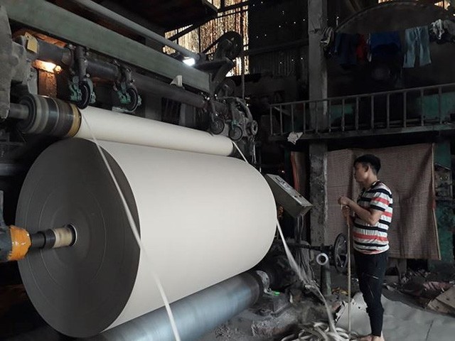 Hộ sản xuất, doanh nghiệp bắt đầu ngấm đòn tăng giá điện - Ảnh 2. Hộ sản xuất, doanh nghiệp bắt đầu ngấm đòn tăng giá điện - Ảnh 2.