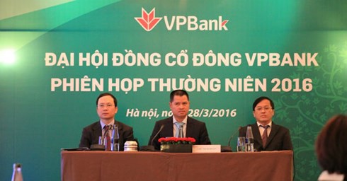 Những gia đình quyền lực nhất trong giới ngân hàng Việt - Ảnh 2.