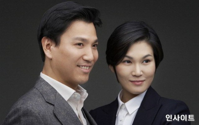 Tình yêu sét đánh của ái nữ Samsung và cậu út tờ báo danh tiếng Hàn Quốc mở ra cuộc hôn nhân viên mãn đến khó tin gần 2 thập kỷ - Ảnh 3.