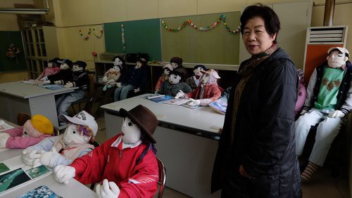 Thung lũng búp bê Nhật Bản: Ngôi làng có bù nhìn nhiều hơn người - Ảnh 2. Thung lũng búp bê Nhật Bản: Ngôi làng có bù nhìn nhiều hơn người - Ảnh 2.
