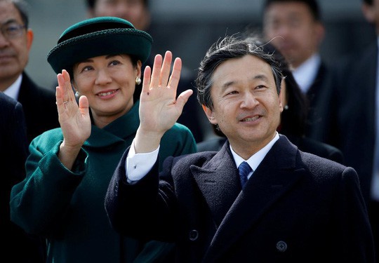 Hôm nay, 300 khách mời tham dự lễ thoái vị của Nhật hoàng Akihito  - Ảnh 1.