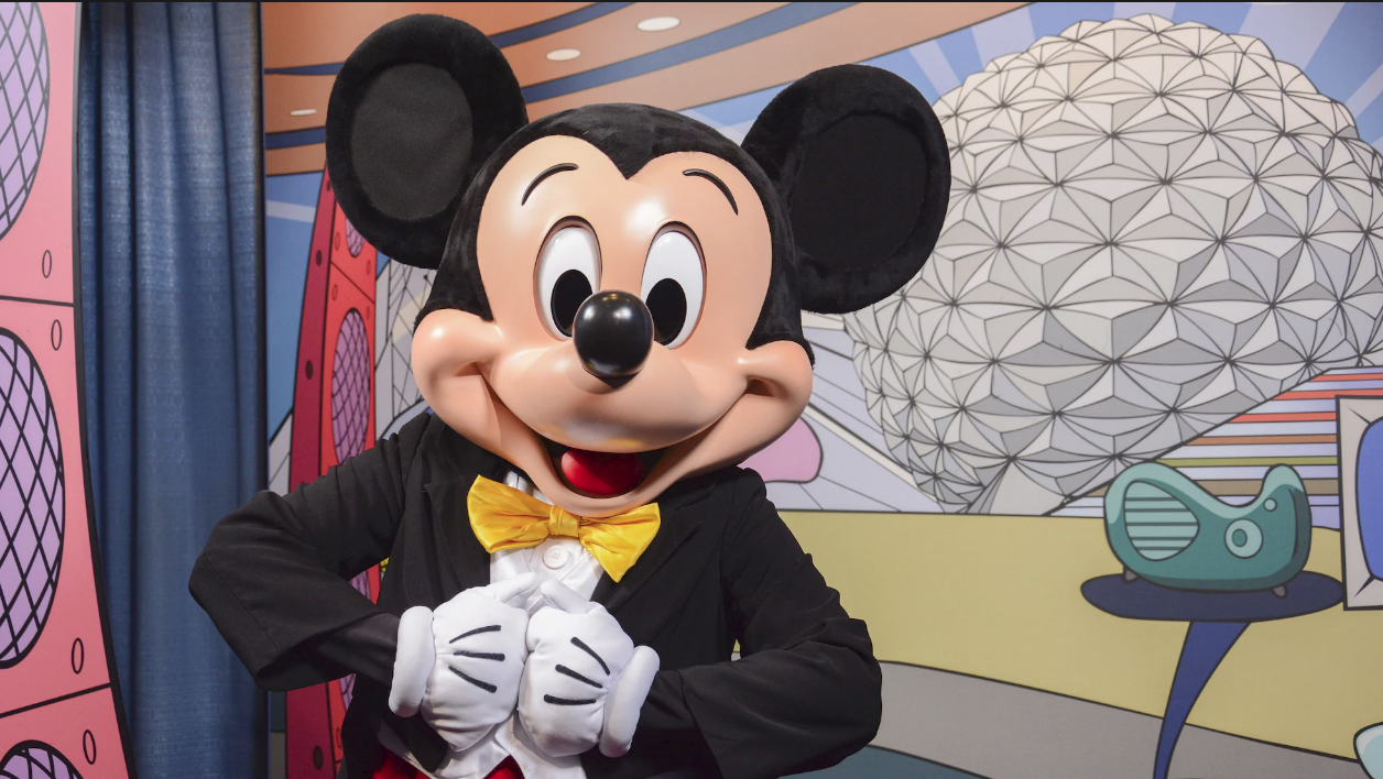 Disney Đã Xây Dựng Thương Hiệu Chuột Mickey Trị Giá 3 Tỷ Usd Bằng Cách Bán  Các Sản Phẩm Cho Người Lớn Như Thế Nào? (P2)