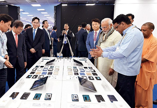 Bị đối thủ Trung Quốc đánh bại tại Ấn Độ, Samsung đang bừng tỉnh - Ảnh 6.