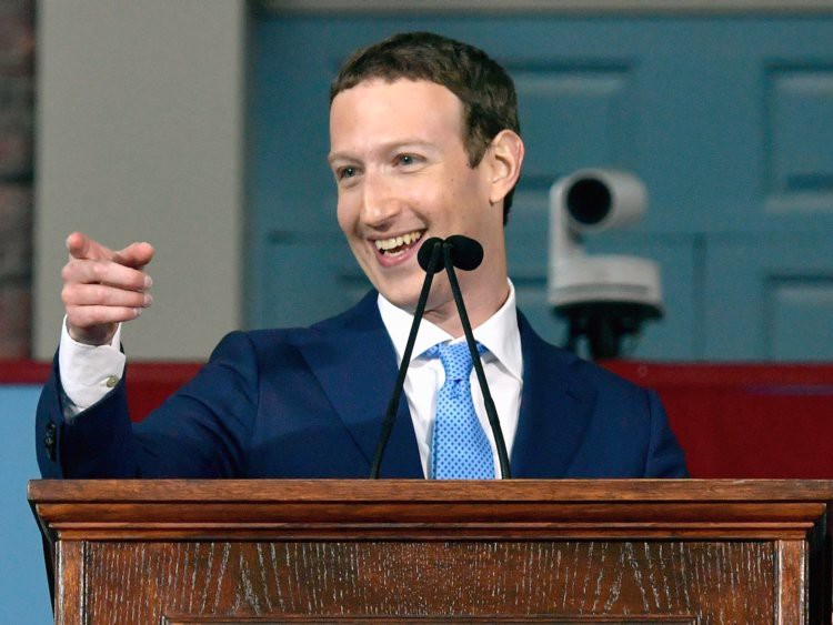 Khối tài sản khủng lên tới 70 tỷ USD của ông trùm Facebook lớn cỡ nào? - Ảnh 4. Khối tài sản khủng lên tới 70 tỷ USD của ông trùm Facebook lớn cỡ nào? - Ảnh 4.