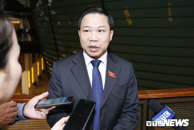 Đại biểu Quốc hội: Nhảy vào lấy không đất của dân, trả chưa đầy 1 bát phở/m2 là quá bất công - Ảnh 1. Đại biểu Quốc hội: Nhảy vào lấy không đất của dân, trả chưa đầy 1 bát phở/m2 là quá bất công - Ảnh 1.