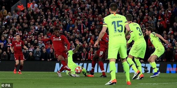Liverpool đè bẹp Barcelona, tiến vào CK Champions League sau cuộc lội ngược dòng kỳ vĩ - Ảnh 3.