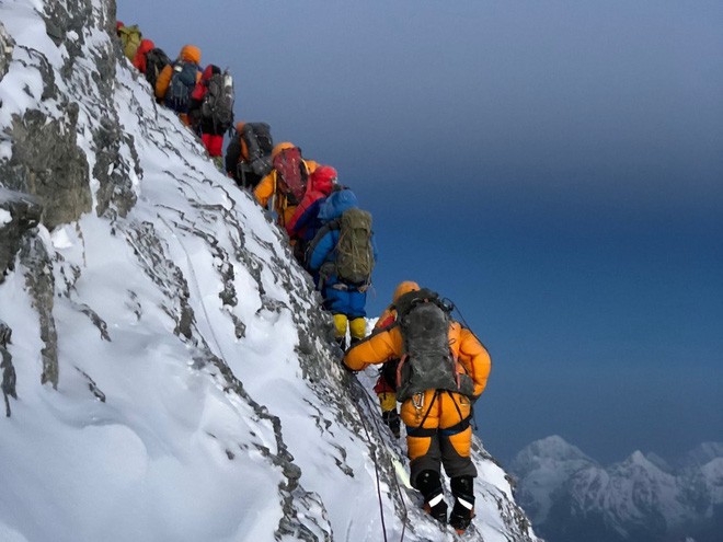 10 sự thực nhiều người chưa biết về hành trình chinh phục Everest: Siêu tốn  kém, chuẩn bị không kỹ thì chỉ bỏ mạng