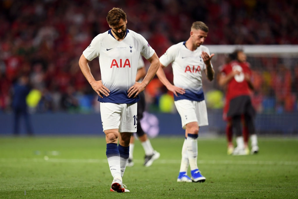 son heung-min - Son Heung-min cùng đồng đội bật khóc nức nở, thất thểu lê bước sau thất bại tại trận đấu quan trọng nhất sự nghiệp - photo son heung-min - photo 8 1559439518509478902899 - Son Heung-min cùng đồng đội bật khóc nức nở, thất thểu lê bước sau thất bại tại trận đấu quan trọng nhất sự nghiệp
