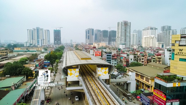  Sau 11 năm xây dựng, hình hài toàn tuyến metro đầu tiên của Việt Nam tại Hà Nội hiện nay như thế nào?  - Ảnh 12.