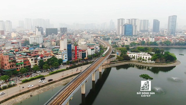  Sau 11 năm xây dựng, hình hài toàn tuyến metro đầu tiên của Việt Nam tại Hà Nội hiện nay như thế nào?  - Ảnh 3.