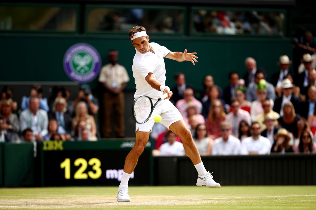 roger federer - Nhói lòng khoảnh khắc huyền thoại Roger Federer lặng người bất động sau trận chung kết Wimbledon lịch sử và hấp dẫn không thể tin nổi - photo roger federer - photo 7 1563154349235674853997 - Nhói lòng khoảnh khắc huyền thoại Roger Federer lặng người bất động sau trận chung kết Wimbledon lịch sử và hấp dẫn không thể tin nổi