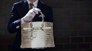 Túi Hermès Himalaya Birkin 12 tỷ đồng được sản xuất thế nào? - Ảnh 1.