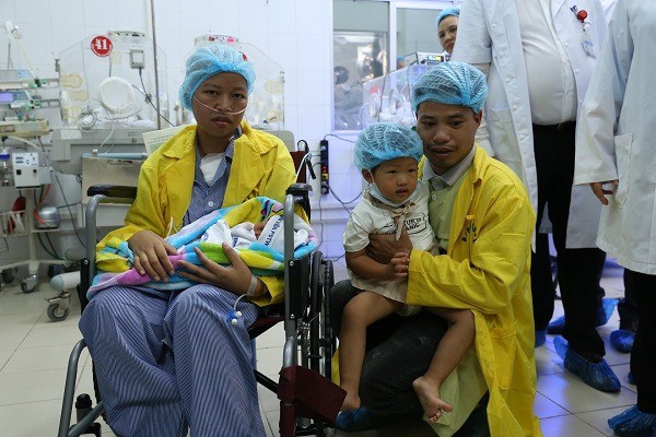 Nhật ký 55 ngày chiến đấu đầy cảm xúc của người mẹ ung thư và con trai: Mong Bình An rồi sẽ bình an! - Ảnh 9. Nhật ký 55 ngày chiến đấu đầy cảm xúc của người mẹ ung thư và con trai: Mong Bình An rồi sẽ bình an! - Ảnh 9.