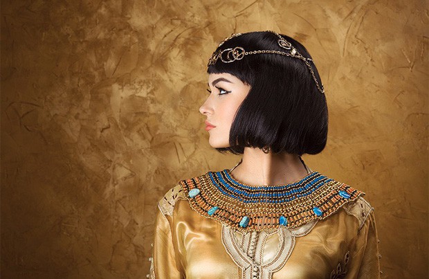  Bí ẩn cuộc đời Nữ hoàng Cleopatra: Vị nữ vương quyến rũ với tài trí thông minh vô thường và độc chiêu quyến rũ đàn ông “bách phát bách trúng” - Ảnh 4.