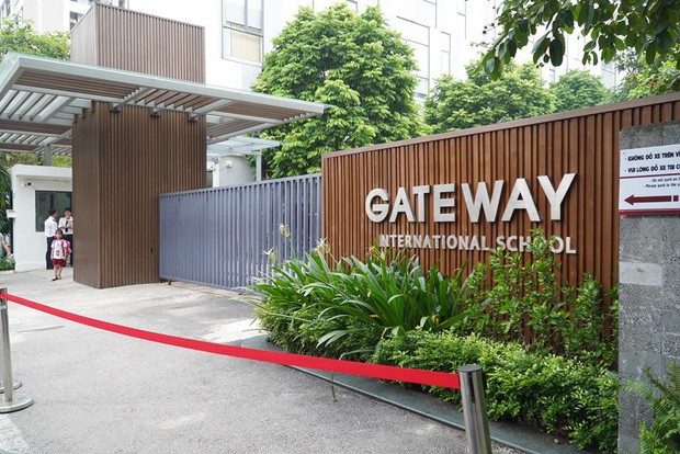 Người đưa đón trẻ trường Gateway làm đơn nhờ luật sư, nói một số chi tiết vụ bé trai 6 tuổi tử vong còn chưa rõ ràng - Ảnh 3.