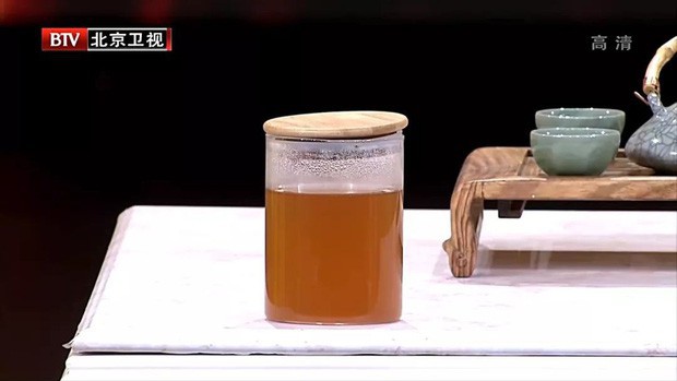 Người trẻ nên học ngay 3 bí quyết của nữ bác sĩ 98 tuổi vẫn sở hữu cơ thể dẻo dai, khỏe mạnh - Ảnh 3. Người trẻ nên học ngay 3 bí quyết của nữ bác sĩ 98 tuổi vẫn sở hữu cơ thể dẻo dai, khỏe mạnh - Ảnh 3.