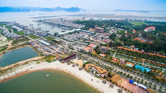 Quảng Ninh yêu cầu rà soát toàn bộ quy hoạch tại đảo Tuần Châu - Ảnh 1.