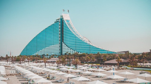 Đến Dubai, nếu sợ lúc đi hết mình lúc về... hết tiền thì đây là những địa điểm bạn có thể du lịch miễn phí ở vùng đất siêu giàu này - Ảnh 5.