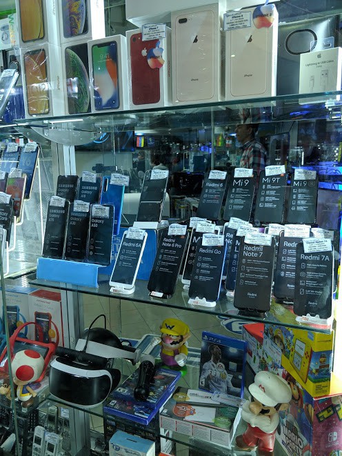 Câu chuyện mua smartphone tại Venezuela, quốc gia có nền kinh tế lạm phát 1.000.000% - Ảnh 3.