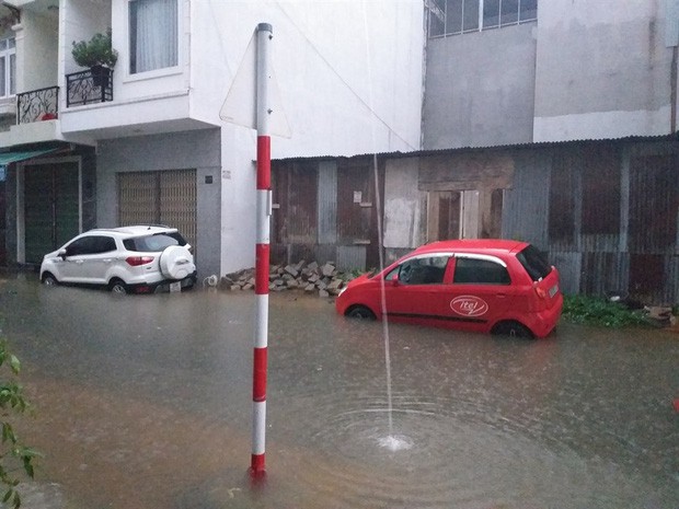 Nhiều người sốc nặng không nhận ra đây là Đà Lạt vì chìm trong biển nước, lật đật bỏ ngay tour du lịch vào cuối tuần này - Ảnh 7. Nhiều người sốc nặng không nhận ra đây là Đà Lạt vì chìm trong biển nước, lật đật bỏ ngay tour du lịch vào cuối tuần này - Ảnh 7.