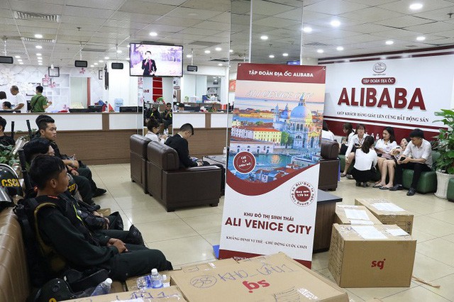 Em ruột mới bị triệu tập của Nguyễn Thái Luyện có vai trò gì trong Alibaba? - Ảnh 1. Em ruột mới bị triệu tập của Nguyễn Thái Luyện có vai trò gì trong Alibaba? - Ảnh 1.