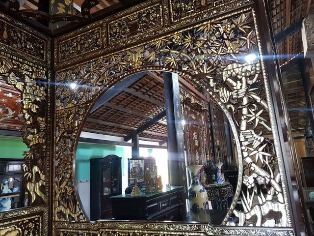 Độc đáo chiếc giường cổ có giá bạc tỷ ở Đồng Tháp - Ảnh 3. Độc đáo chiếc giường cổ có giá bạc tỷ ở Đồng Tháp - Ảnh 3.