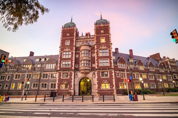 Lương của sinh viên Harvard mới ra trường đã lên đến 1.6 tỷ đồng nhưng chưa là gì so với các trường khác trong khối Ivy League - Ảnh 4.