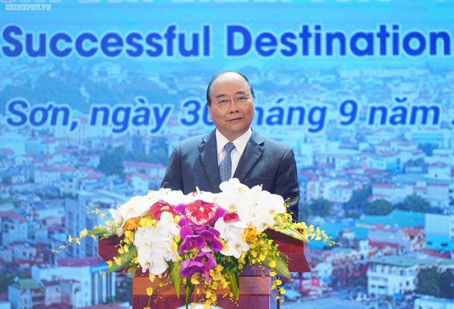 Thủ tướng: Làm sao để mỗi khách du lịch đến Lạng Sơn phải mua 1 con vịt quay mang về  - Ảnh 1.