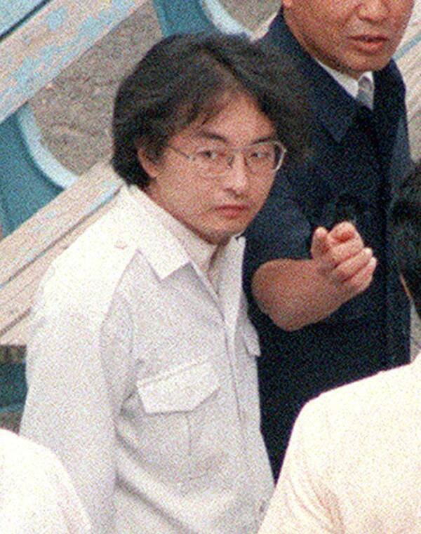  Vụ sát nhân ấu dâm rúng động Nhật Bản: Từ người thừa kế sản nghiệp gia đình đến kẻ biến thái hãm hại 4 bé gái rồi đổ tội cho nhân cách thứ 2 - Ảnh 3.