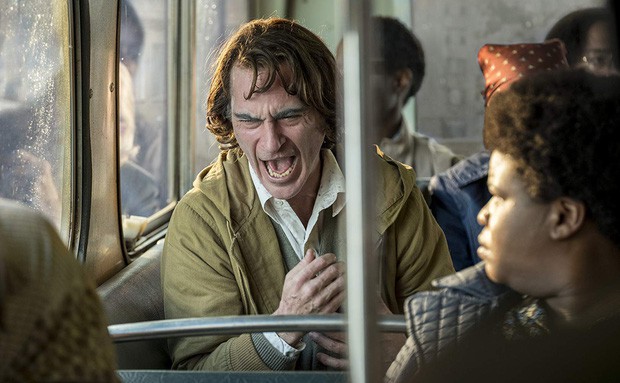 JOKER có gì hay mà ẵm tượng Sư Tử Vàng lẫn tràng vỗ tay dài 8 phút tại LHP Venice? - Ảnh 6.