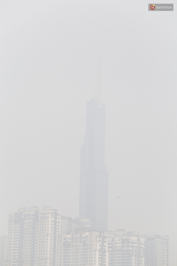 Toà nhà cao nhất Việt Nam mờ ảo trong bụi mù, Sài Gòn tiếp tục bị ô nhiễm nặng những ngày giáp Tết - Ảnh 5.