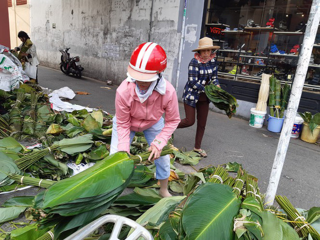  Chợ lá dong nửa thế kỷ ở Sài Gòn ế ẩm do heo tăng giá  - Ảnh 5.