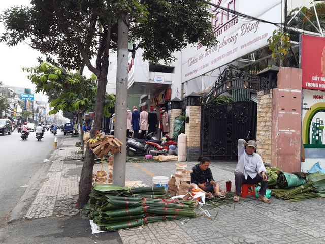  Chợ lá dong nửa thế kỷ ở Sài Gòn ế ẩm do heo tăng giá  - Ảnh 7.