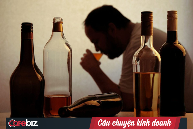 Cuộc khủng hoảng nghiện rượu bia đang làm khổ người Mỹ như thế nào?